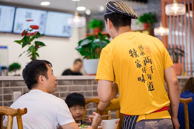 在小县城开牛肉汤加盟店的前景分析